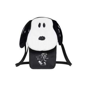 【SNOOPY】史努比75週年造型隨身包-黑色 BCP24Q09BK