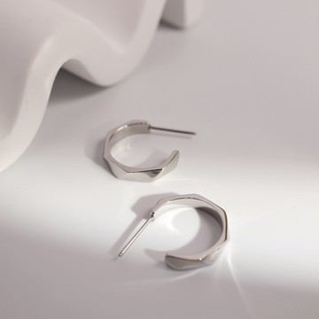 菱形刻痕。白鋼耳環