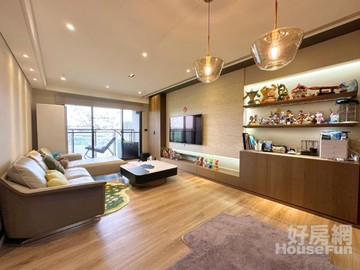 湖美高樓面湖景質感精裝大三房獨立平面大車位｜台中市東區樂業南路