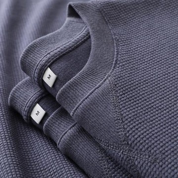 滿滿的高級感！夏季碳灰色華夫格短袖男女流行挺闊有型寬松T恤潮