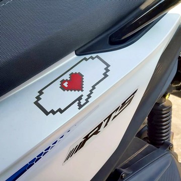 反光屋FKW 8bit像素 像素風 愛心 貓咪 章魚 恐龍 反光貼紙 趣味貼紙 汽車機車自行車貼紙 安全帽貼紙 防水耐曬