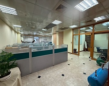 贏翼廠辦雙平面車位!!風水寶地卸貨碼頭好使用!!｜新北市三重區興德路