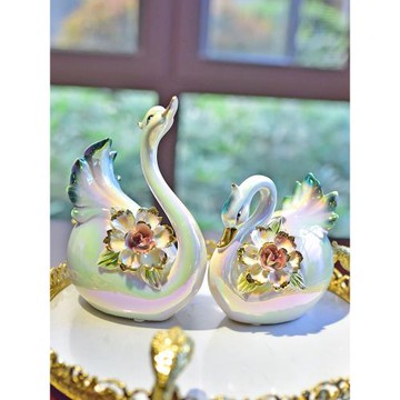 創意陶瓷天鵝擺件家居飾品客廳電視柜酒柜裝飾品結婚禮物送新人