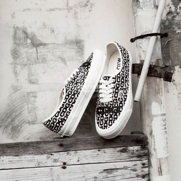 【逢甲 FUZZY】CDG x Vans OG Authentic 滿版塗鴉 川久保玲 再度回歸 VN0A4BV9SHM