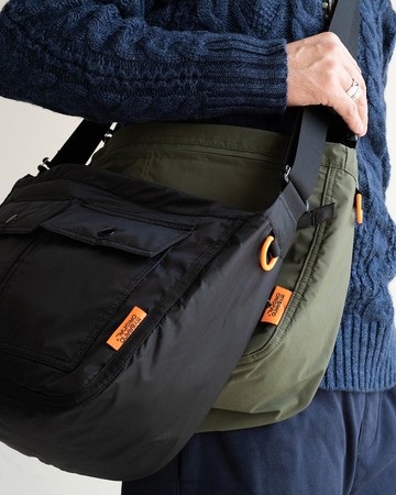 時尚雙面使用設計斜挎包多口袋通勤包百搭出行包包