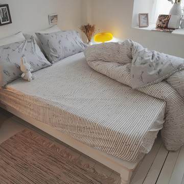 棉床本舖 100%精梳棉40支 台灣製 床包組 親膚透氣舒適  加大(床包186 x 180cm + 2個枕套75 x 45cm)  恐龍太空 灰色