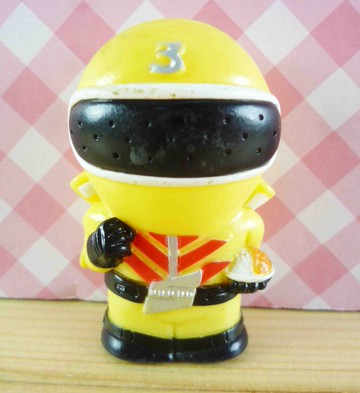 【震撼精品百貨】日本精品百貨-手機吊飾/鎖圈-造型鑰匙圈-戰隊造型-黃