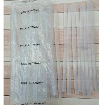 特價！！熱熔膠 熱熔膠條 熱熔膠  1支入  長30cm 台灣製