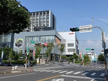 正和緯路二段店面｜間間套房｜鄭仔寮稀有釋出｜台南市北區和緯路二段