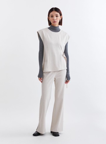 俐落造型腰帶寬肩針織背心