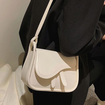 女包 斜挎包 手提包 輕奢小衆包包女 新款百搭斜挎包今年流行包包女2025新款高級感ins小衆百搭爆款斜挎包馬鞍包