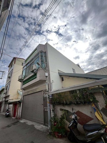 稀有6.3米大面寬大地坪活路孝親透天(買地送屋)｜台中市大雅區中清路五段