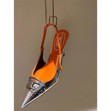 銀色高跟鞋2025新款高級復古法式尖頭細跟時裝走秀牛仔包頭涼鞋女