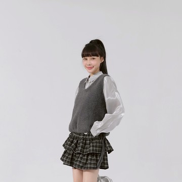 QUEENSHOP_F 女裝 毛感側綁帶造型針織罩衫背心 兩色售 現+預 【01099357】