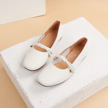 瑪莉珍_結繩平底方頭娃娃鞋 白色