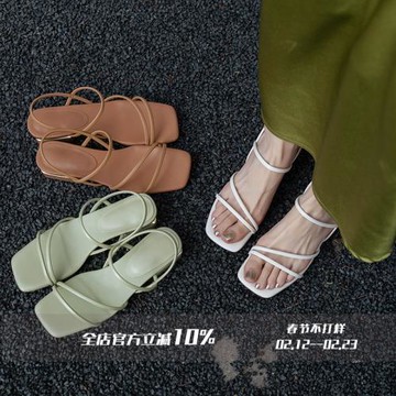 FairyWink 洛林小姐～！法式方頭露趾一字帶羅馬細帶低跟涼鞋女夏