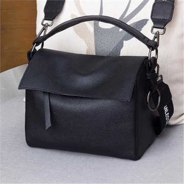 香港正品純皮大包包女時尚真皮手提單肩包女歐洲站軟皮寬帶斜挎包