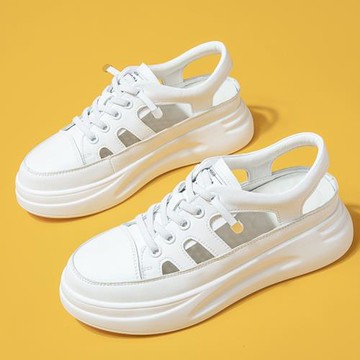 白色涼鞋女2024年夏季新款真皮厚底休閑運動小白鞋配裙子穿的鞋子