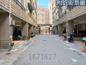 南應大收租九套房透天｜台南市永康區中正七街