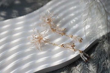 星月 珍珠流蘇耳環  水晶花 淡水珍珠樹脂花耳環