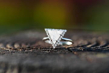 神聖三角。陸壹。月光石戒指戒圍 6∣禮物 母親節 畢業