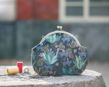 【叢林裡的貓咪】復古金屬口金包-大款#隨身包#情人節禮物#可愛