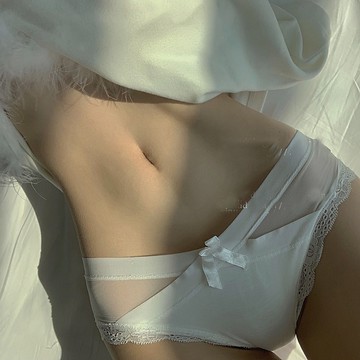 溫柔日系交叉蝴蝶結 女士性感內褲 透明網紗蕾絲彈性面料 親膚不悶熱 夜晚甜蜜時光專用三角褲