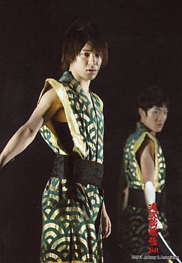 Mis Snow Man/真田佑馬/現場照片·膝上·服裝和服綠色·無框/瀧澤歌舞伎座2011