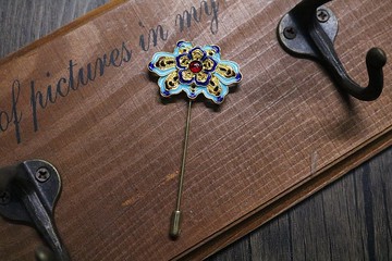 古风景泰蓝胸针复古宫廷风胸花金属