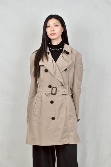 (M) burberry綠色排釦綁帶外套