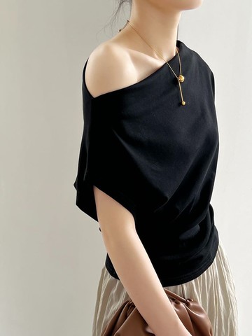 【設計師款】相遇瞬間一字領露肩收腰上衣-678