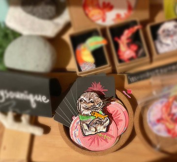 水獺Wowtter刺繡別針