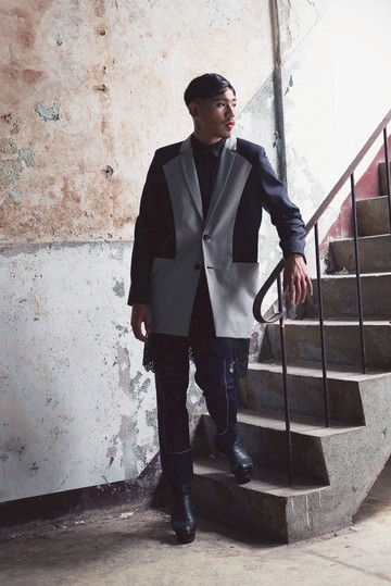 解構剪接蕾絲假兩件西裝外套(162J02)