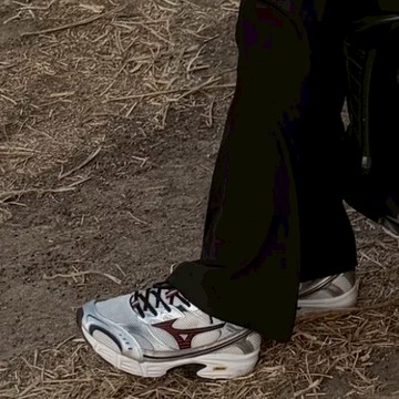 MIZUNO MXR 銀白 酒紅 拼接 休閒 跑步 男鞋 低筒舒適 美津濃 D1GA245112