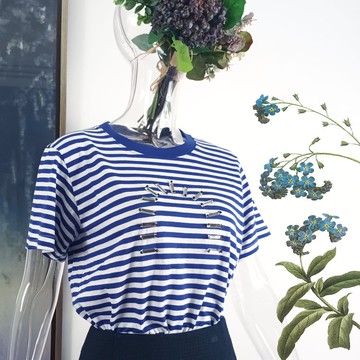 百搭手縫玻璃珠圓領藍白條子 無側縫T恤