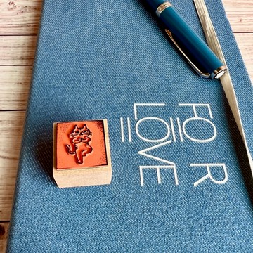 瑜珈貓 木頭印章 日本製 原裝進口 療癒系 19x19mm 可愛 行事曆手帳 專用卡片 瑜伽教室課卡 專用章 師資訓練