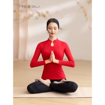 美愫高端瑜伽服套裝女紅色國風秋冬長袖專業普拉提健身上衣帶胸墊
