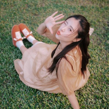 美拉德配色 諾拉真皮德訓鞋