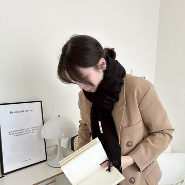 JIN CHA GOD- 素面流蘇圍巾黑色 God is love and He loves me