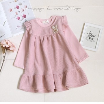 厚款 粉嫩荷葉邊坑條假兩件不倒絨洋裝 秋冬童裝 女童洋裝 女童長袖 女童棉T 長袖上衣 秋冬洋裝