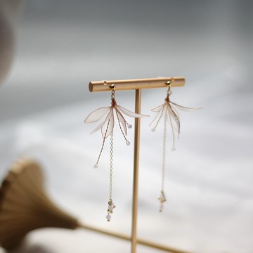 舞曲 • 白 - 手工樹脂耳環 婚禮 禮物