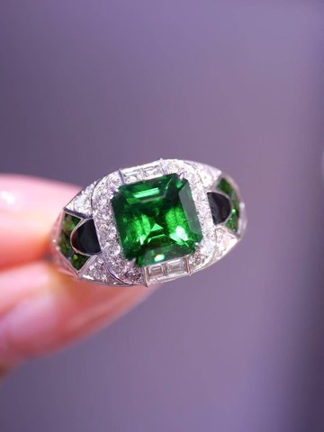 沙弗莱戒指  3.54克拉