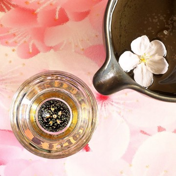 櫻花螺鈿酒杯・貝殼點綴