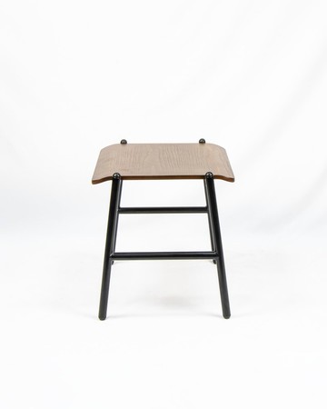 BASSO 梣木椅凳(胡桃木色/黑色)