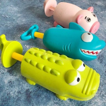 台灣熱銷【免運】鯊魚水槍 抽拉式水槍 玩具水槍 造型水槍 動物水槍 水槍玩具 大容量水槍 大型水槍 抽拉水槍 潑水節水槍