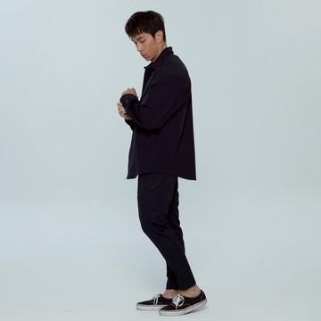 UAC 防潑水機能襯衫