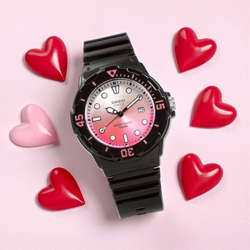CASIO 卡西歐 / LRW-200H-4E / 甜心潛水風格漸層橡膠手錶 粉x黑 32mm