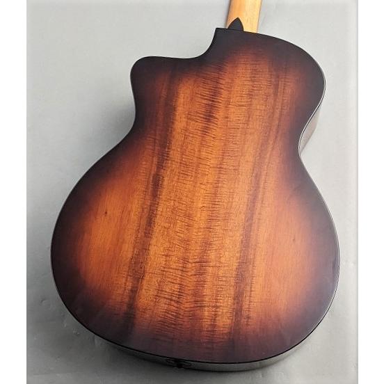 Taylor  Koa DLX