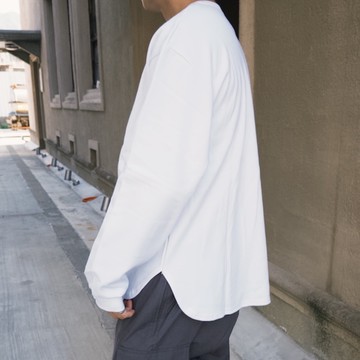 【AMERO】男女款 圓領長袖T恤 圓弧下擺 太空棉落肩