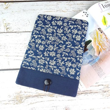 客製化電腦保護套 筆電包 電腦包 平板套 -  襌語花藤 (MB-002)